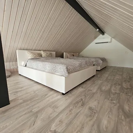 Pajuoja Saunamaja * Tartu