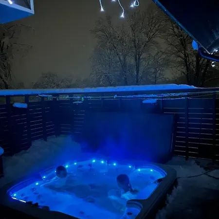 Villa Pajuoja Saunamaja *